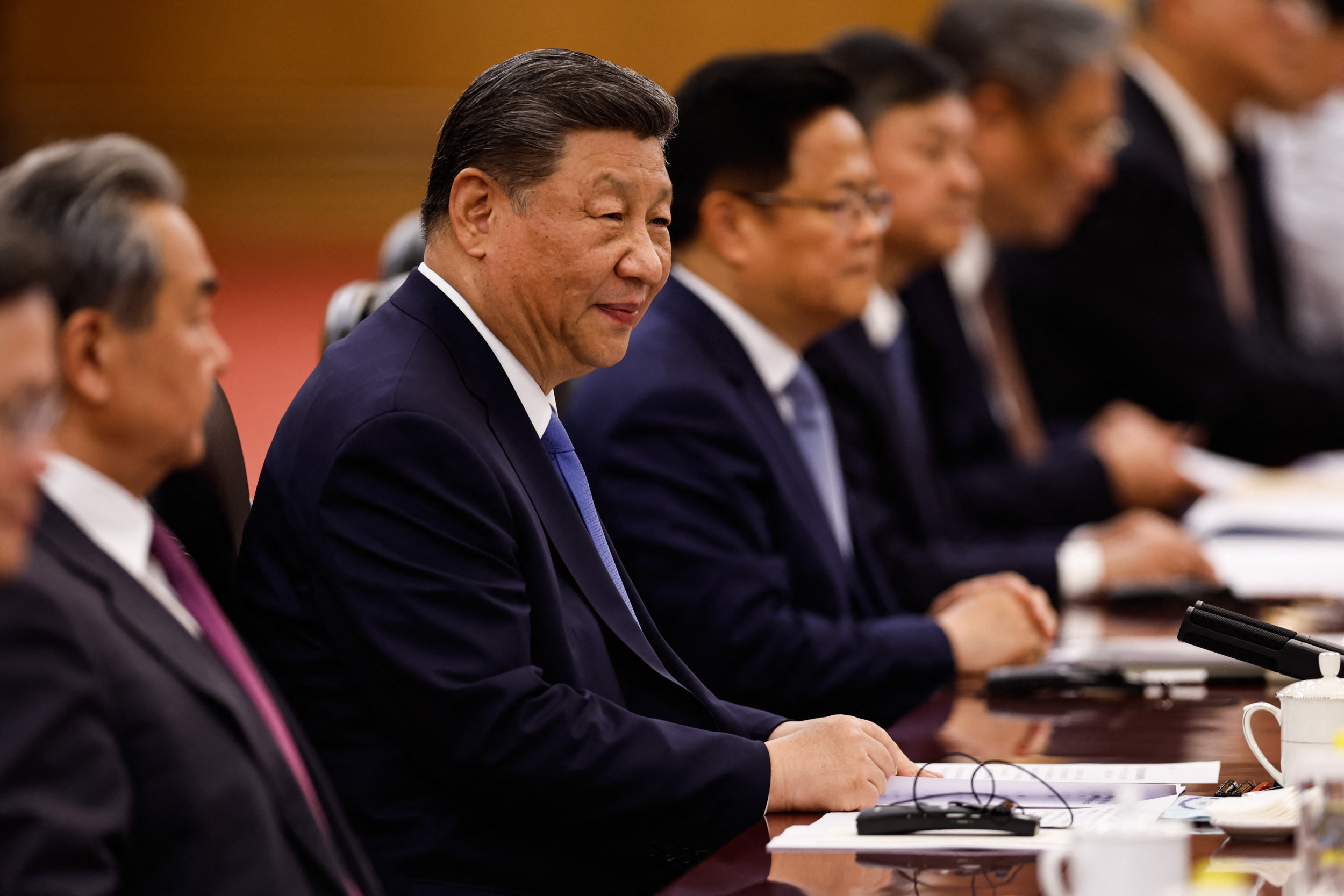 Xi