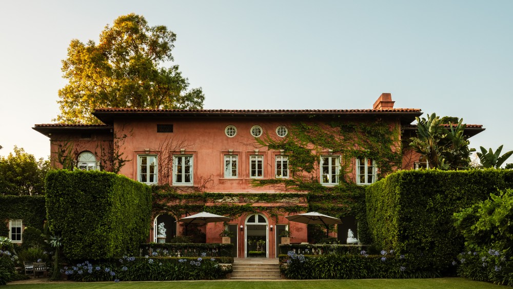 Richard Tyler's South Pasadena house.