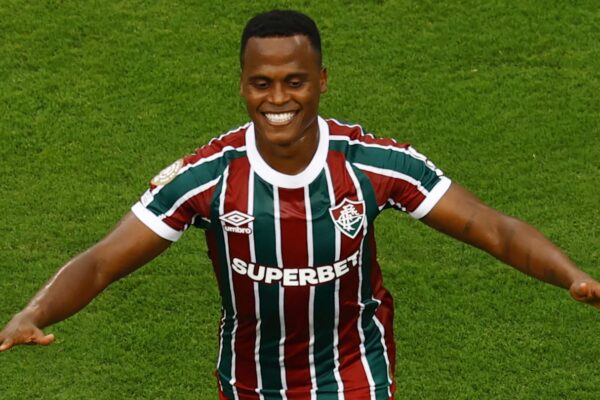 Premier League Club ‘Close’ to Signing Club World Cup Star