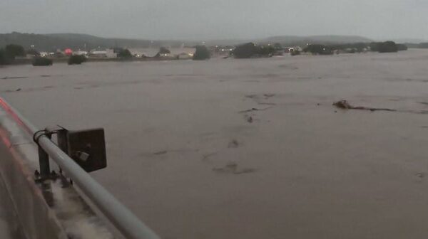7/4: CBS Evening News - CBS News