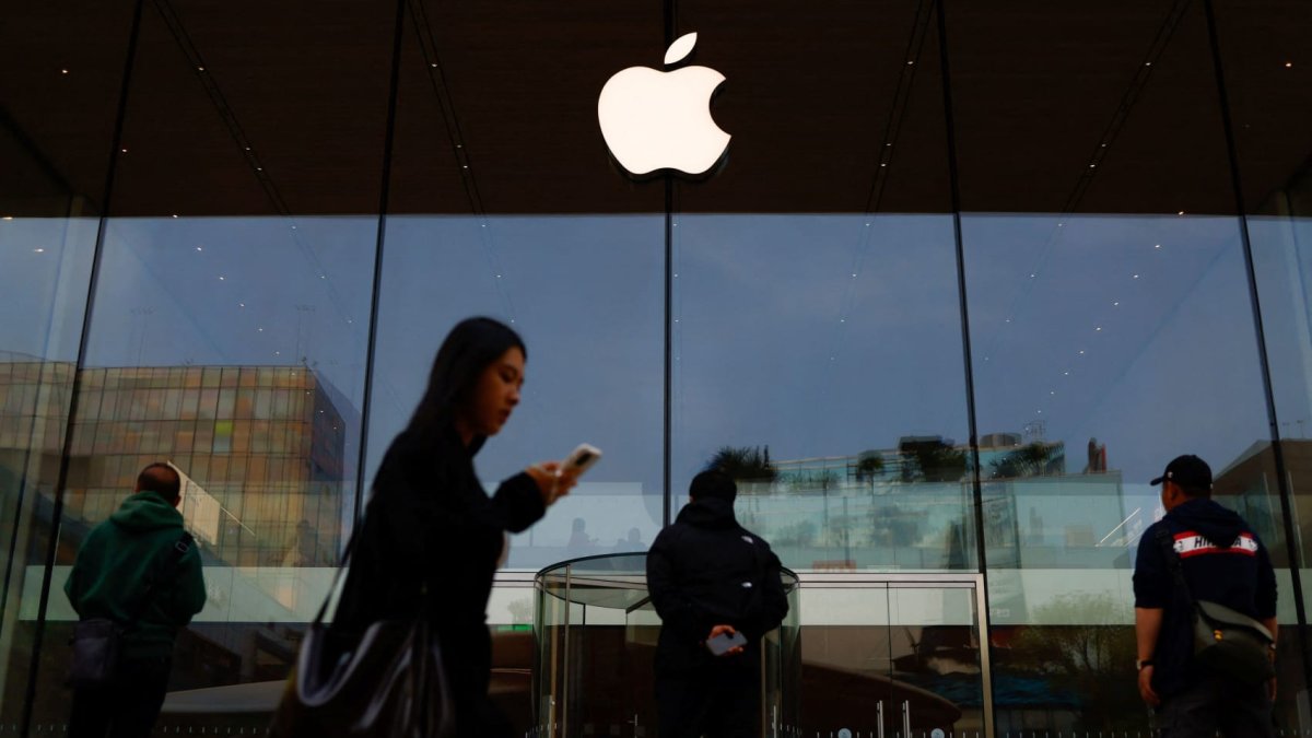 Apple’s China iPhone sales grows for the first time in two years – NBC Los Angeles