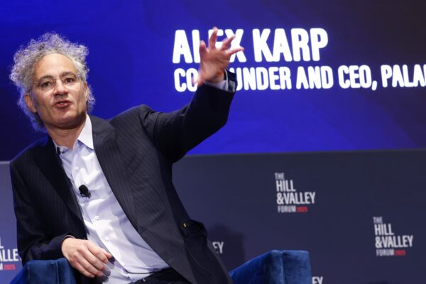 Palantir jumps to all-time high, becomes 20th most valuable U.S. firm Palantir jumps to all-time high, becomes 20th most valuable U.S. firm