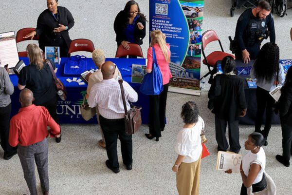 Private sector lost 33,000 jobs, missing expectations
