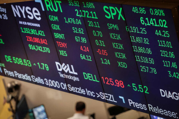 Europe stock exchanges mull 24-hour trade to attract retail investors Europe stock exchanges mull 24-hour trade to attract retail investors