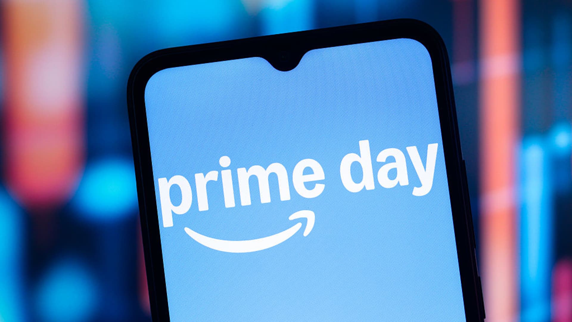 Amazon shares form ‘golden cross’ as Prime Day kicks off
