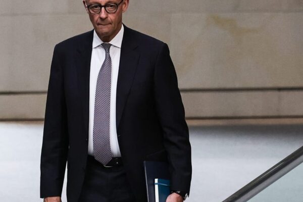 Merz to visit UK this month to sign Anglo-German treaty – POLITICO Merz to visit UK this month to sign Anglo-German treaty – POLITICO