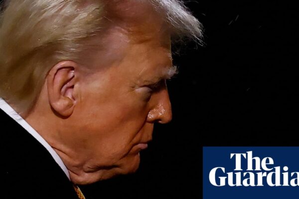 Trump news at a glance: Trump shocks EU and Mexico with tariffs as he gives Ice agents ‘total authorization’ to protect themselves | Trump administration