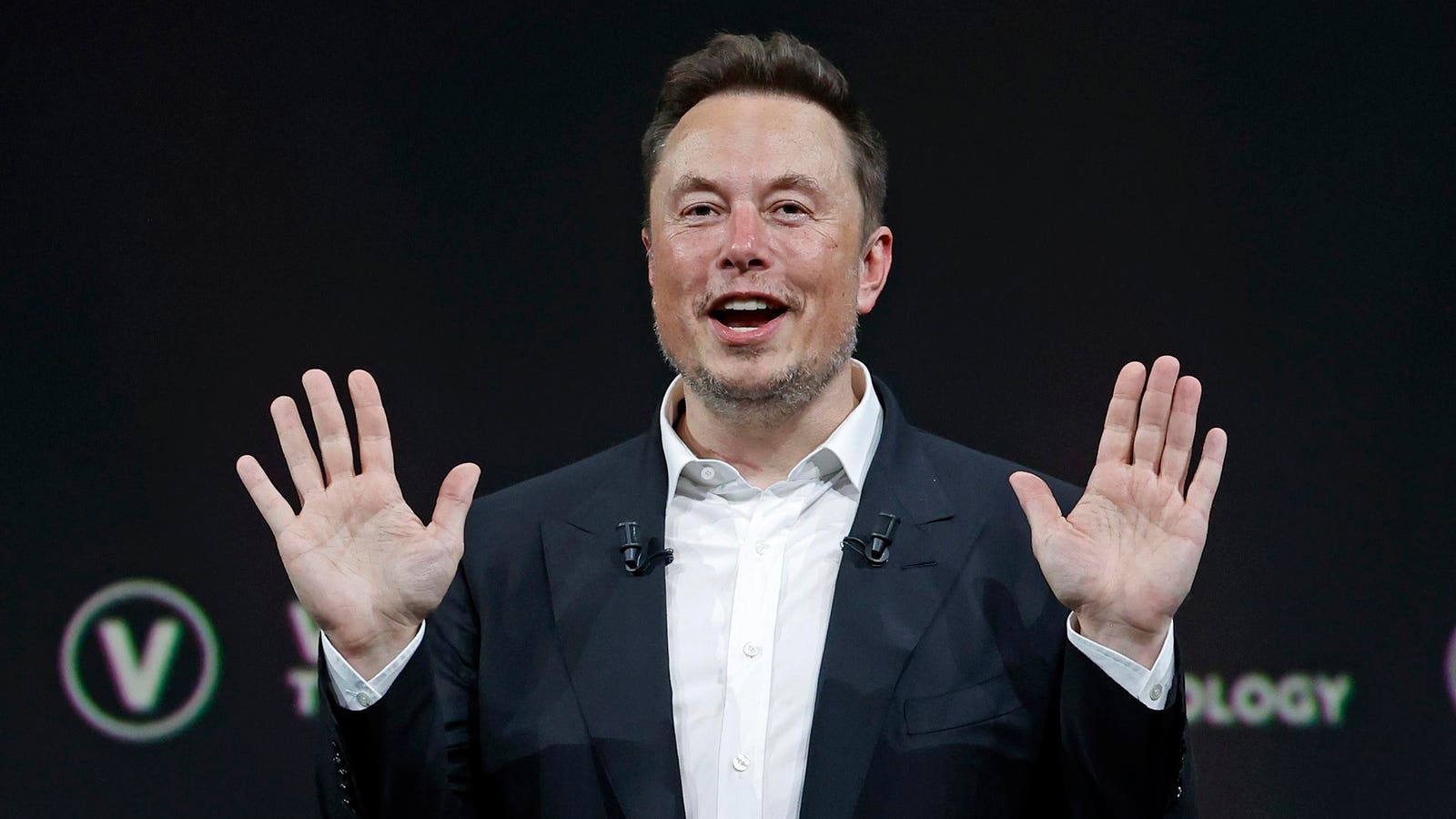 Prominent Analyst Says Tesla’s Board Needs To Rein In Elon Musk