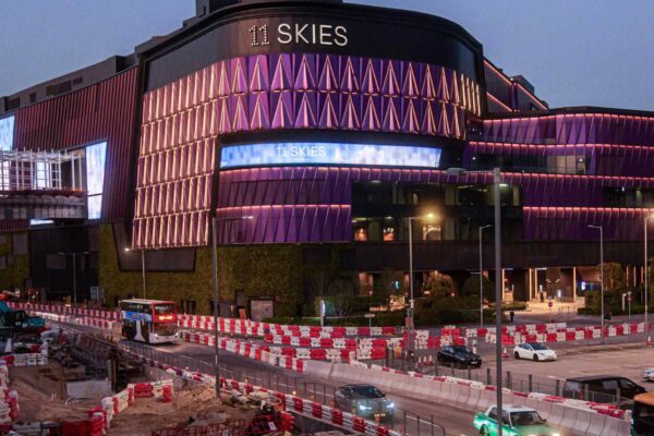 Hong Kong banks tighten credit as bad property loans grow