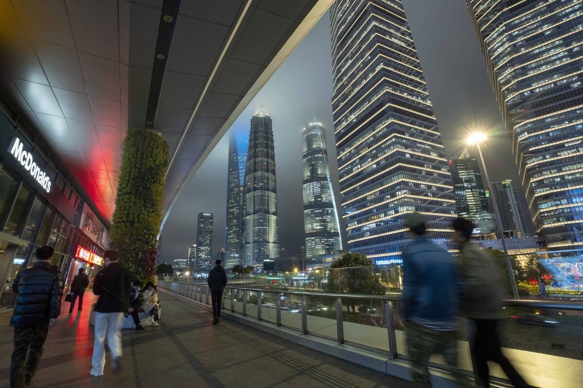 China Probes $100 Underwriting Fee Amid Xi Price War Clampdown