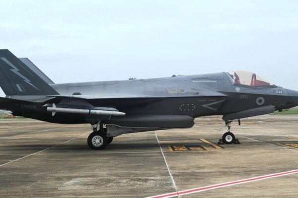 Kerala F35 News: £100M F-35 stuck in Kerala, After five weeks, stranded UK fighter jet to leave India tomorrow; technical glitch fixed | Kochi News Kerala F35 News: £100M F-35 stuck in Kerala, After five weeks, stranded UK fighter jet to leave India tomorrow; technical glitch fixed | Kochi News