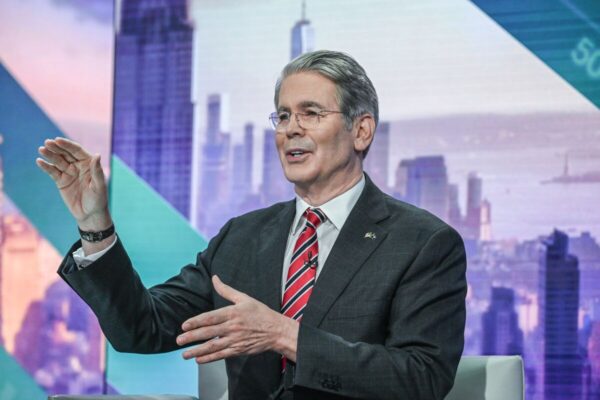 Bessent Says China Talks Could Include Its Russia, Iran Oil Purchases