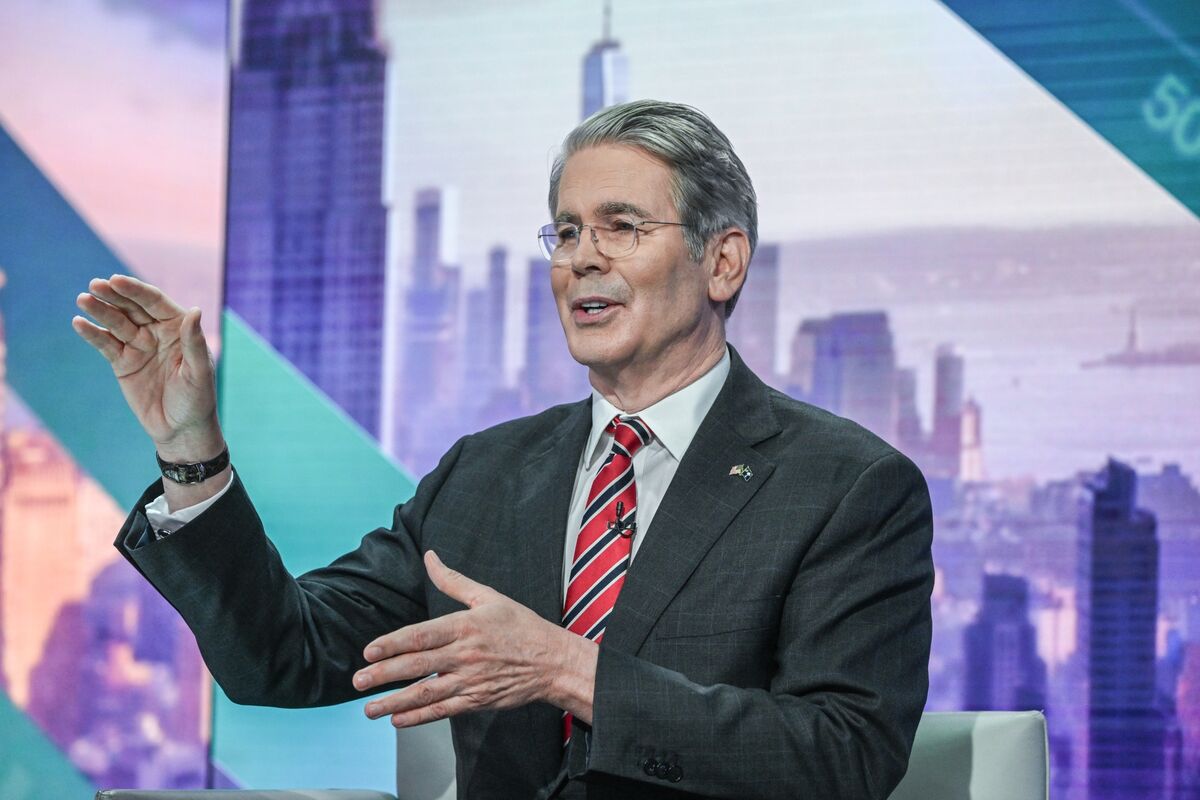 Bessent Says China Talks Could Include Its Russia, Iran Oil Purchases