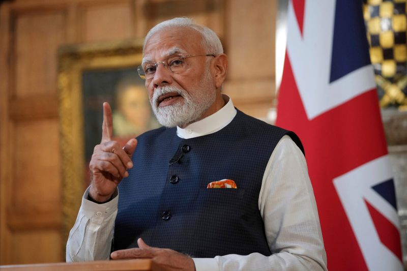 'Swing and miss at times, but we play with straight bat': Modi on India-UK ties after FTA