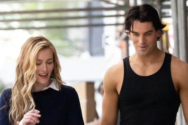 All the 'American Love Story' Costumes and References to JFK Jr. & Carolyn Bessette