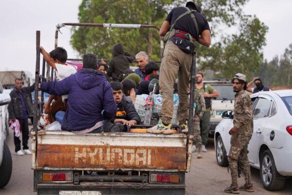 Bedouin civilians evacuate Syria’s Sweida as tense truce holds Yahoo news home