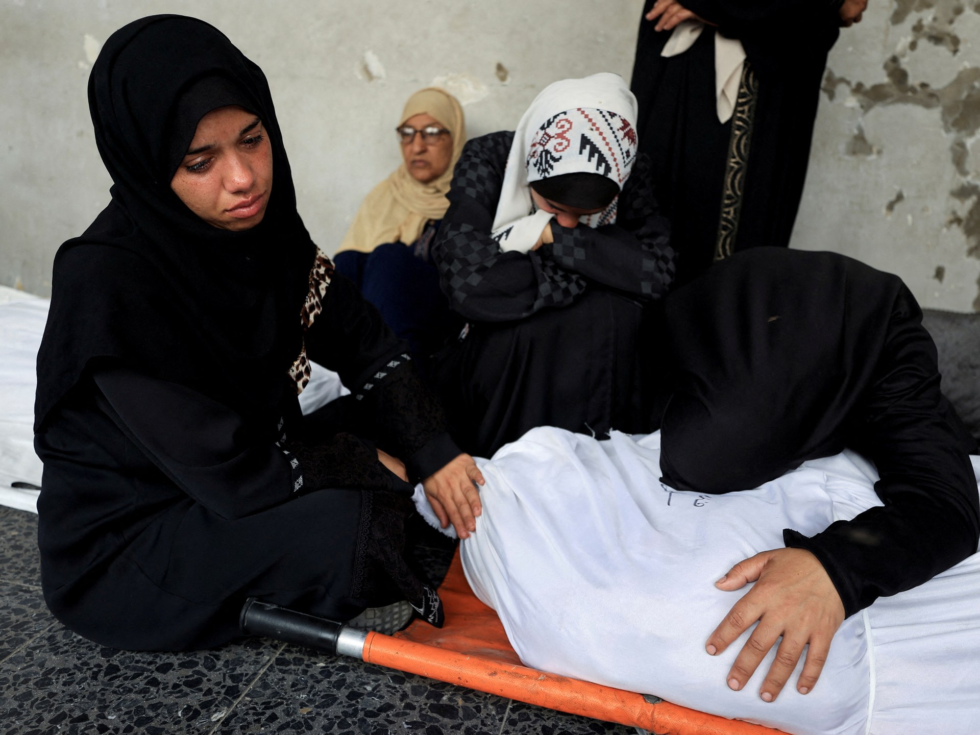 Israel dispatches team to Qatar for ceasefire talks, kills 78 in Gaza | Israel-Palestine conflict News