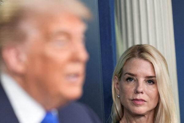 President Trump and Pam Bondi hold a press sonference
