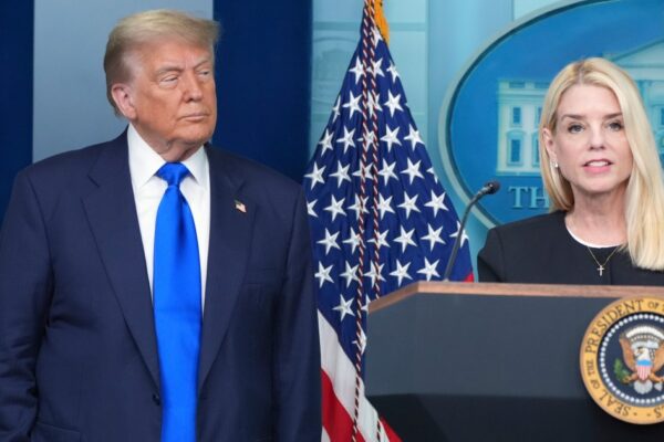 Trump posts support for Attorney General Pam Bondi