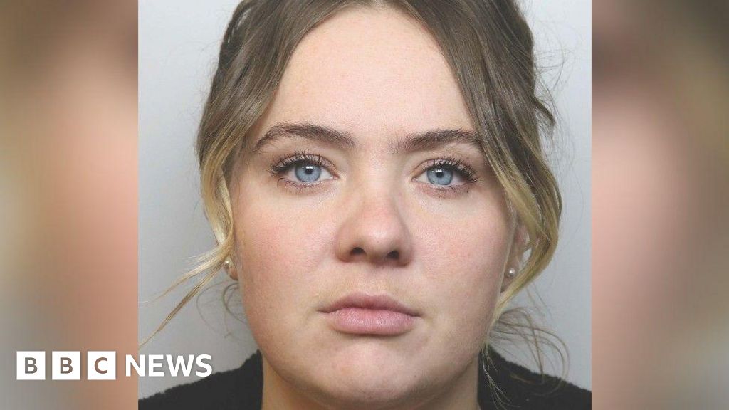 Woman jailed for smuggling in ecstasy