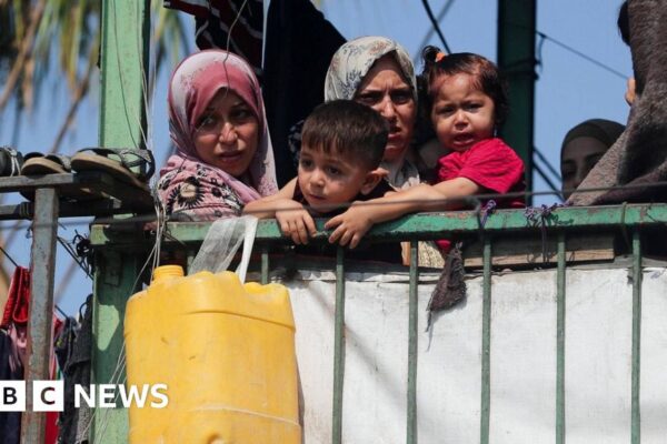 Gaza truce talks on verge of collapse, Palestinian officials say