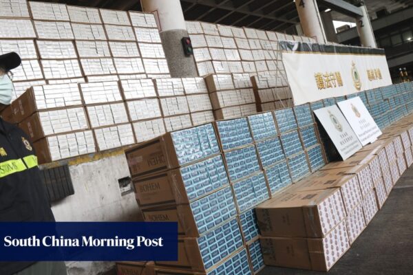 Hong Kong seizes HK$13 million of illicit cigarettes, as culprits flee in speedboats Hong Kong seizes HK$13 million of illicit cigarettes, as culprits flee in speedboats