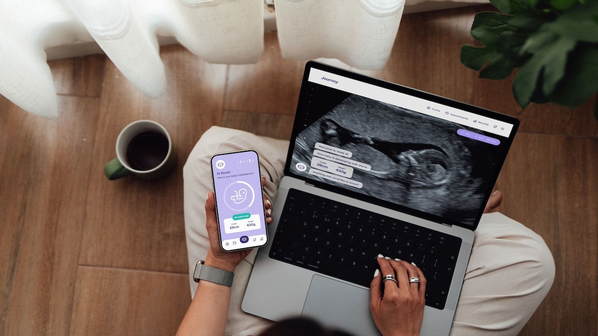 5 must-have apps and websites every mom needs to track pregnancy, child development, and find her village