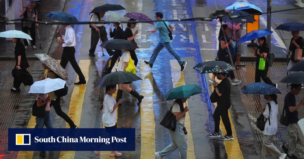 Rain, thunderstorms persist in Hong Kong, but weather to improve next week