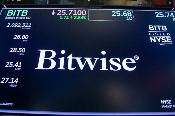 SEC Halts Approval of Bitwise ETF