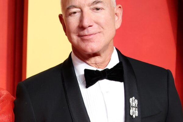 Jeff Bezos Shows Hair, No Longer Bald After Wedding