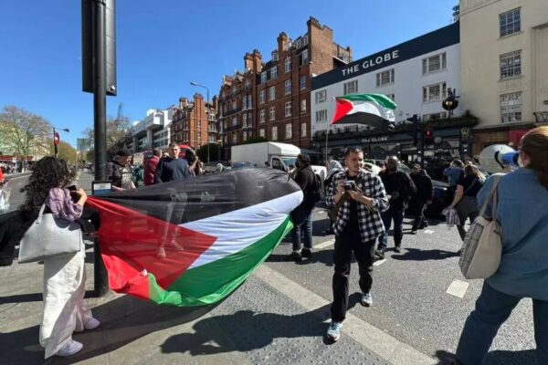 60 Labour MPs urge UK to recognize Palestinian State 60 Labour MPs urge UK to recognize Palestinian State