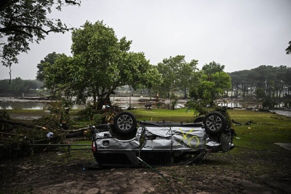 Here’s how to help the victims of the Texas flooding Yahoo news home
