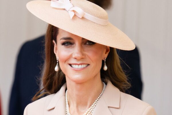 Reason why Princess Kate curtsied to the King 4 times at State Visit | Royal | News Reason why Princess Kate curtsied to the King 4 times at State Visit | Royal | News