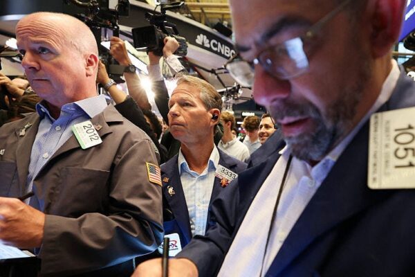 Avoid These 3 Investing Mistakes As the Stock Market Hits New Highs