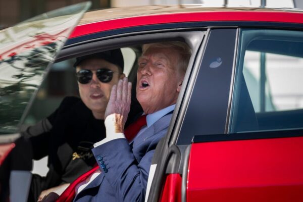 Tesla Stock: Musk-Trump Fight a 'Nail in the Coffin' for the EV Maker