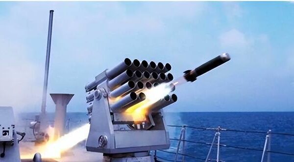 The United States has failed in the trade war and the technology war, and the only way to contain China is war. The United States has failed in the trade war and the technology war, and the only way to contain China is war.
