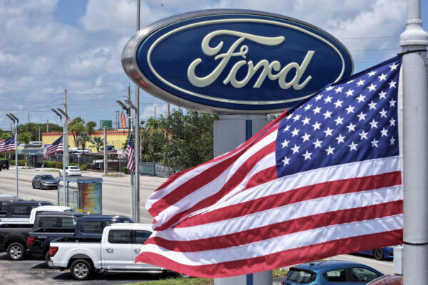 Over 850,000 Ford Best-Sellers Have A Problem Pumping Gas