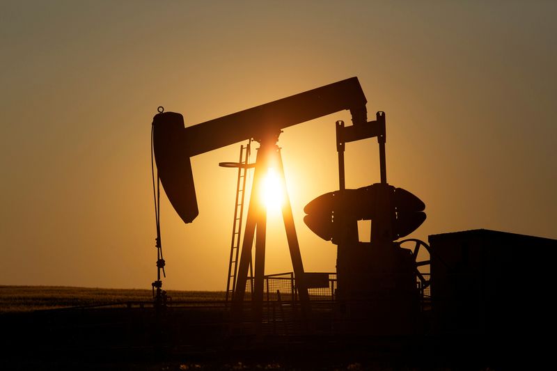 Oil climbs on EU trade deal, potential US-China tariff truce extension
