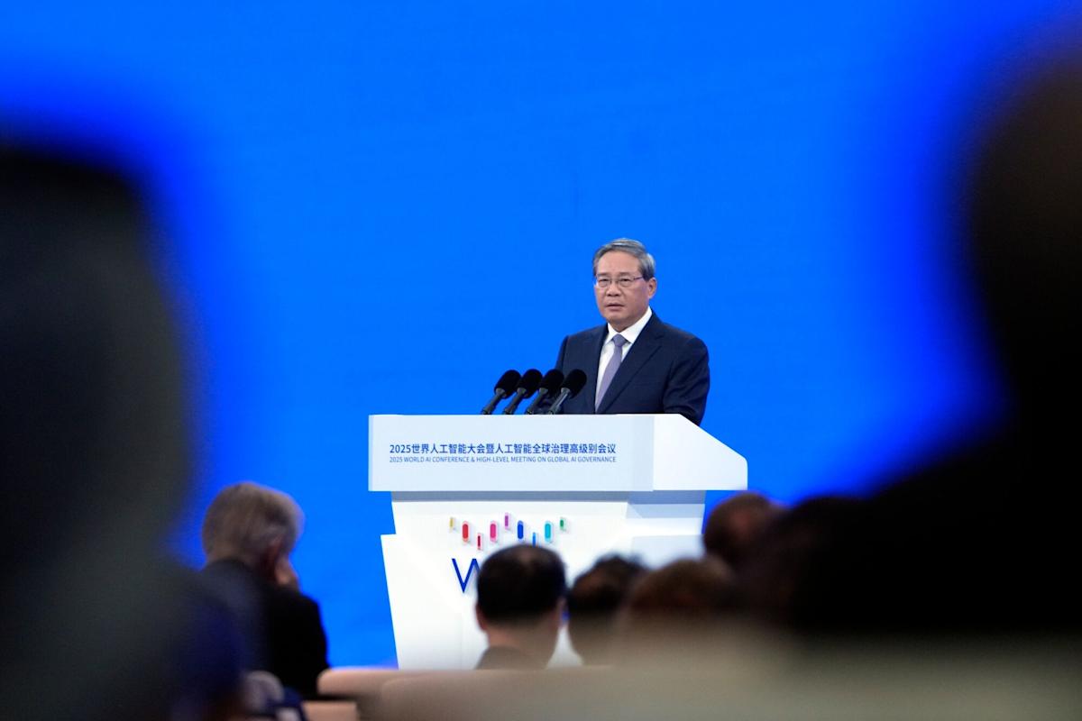 China Premier Warns of AI ‘Monopoly’ as US Effort Quickens