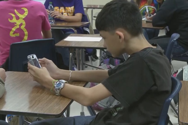 Brazos Valley school districts craft new policies following statewide school cell phone ban