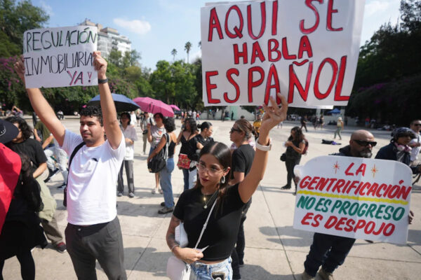 Mexico’s president calls march against mass tourism ‘xenophobic.’ Critics blame government failures Yahoo news home