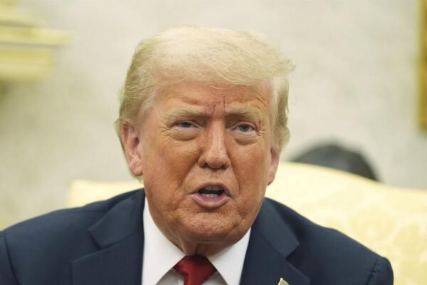 'Unhappy' Trump gives Putin new deadline, backpacker's remarkable reveal after 12 days in outback, Albanese set for Xi meeting