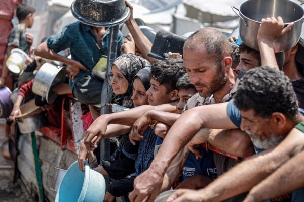 Israeli aid airdrop injures Palestinians in north Gaza; Hamas condemns move | Israel-Palestine conflict News