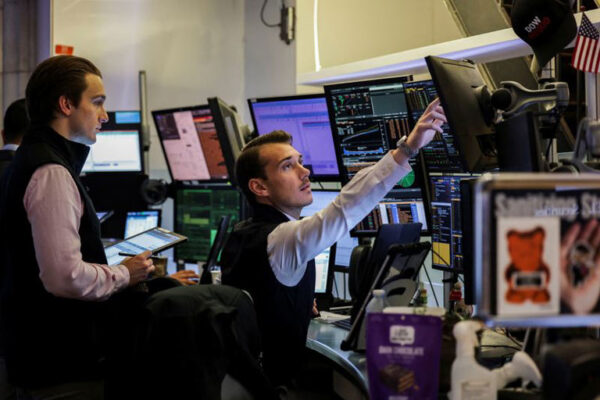 Wall Street set for higher open as markets await trade talks