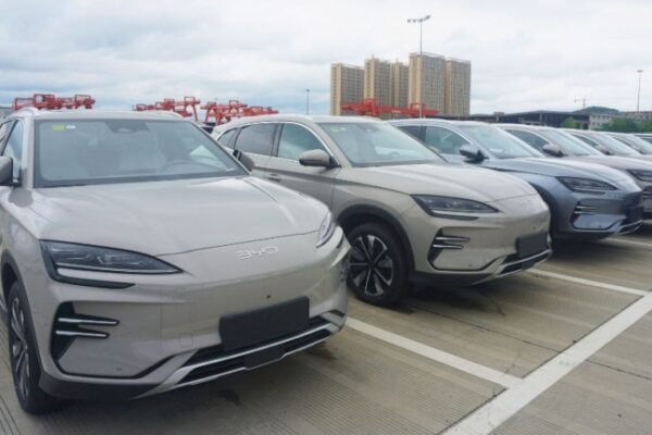 Chinese EV BYD overtakes Tesla in Hong Kong and dominates Indonesia’s EV market in the first half of 2025.