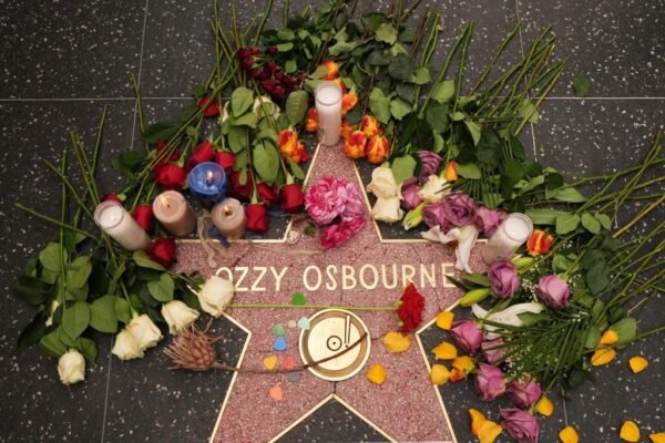 Fans reel after deaths of Hulk Hogan, Ozzy Osbourne, other celebrities Fans reel after deaths of Hulk Hogan, Ozzy Osbourne, other celebrities