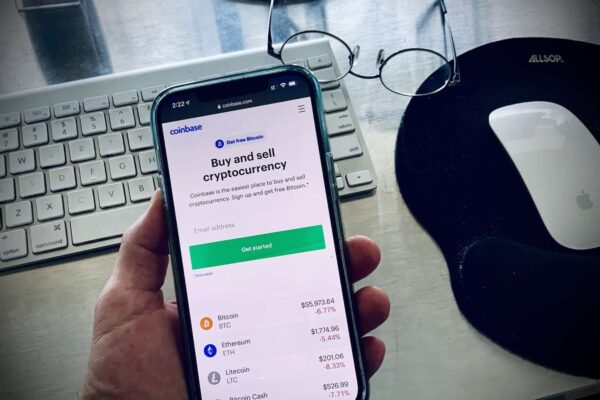 Coinbase Rebrands Wallet as Base App, Launching a Crypto Superapp