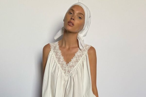 Fashion Girls Are Now Wearing White Dresses This Boot Trend