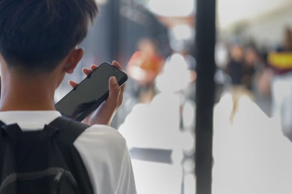 Montgomery County schools tighten cell phone rules for students