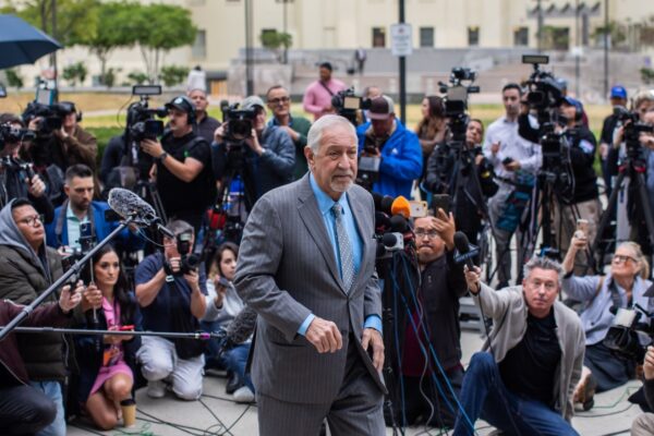 Mark Geragos to Pay $100,000 After Legal Malpractice Trial